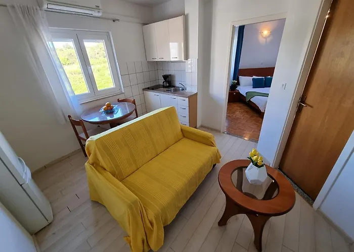 Apartment Zadar, The Florens - Near The With The New Pool & Garden, Bbq And Kids Playground