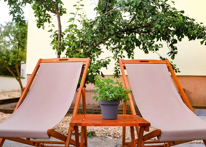 Zadar, The Florens - Near The With The New Pool & Garden, Bbq And Kids Playground Zadar