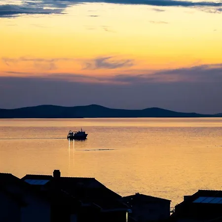 Apartament Zadar, The Florens - Near The With The New Pool & Garden, Bbq And Kids Playground Zadar