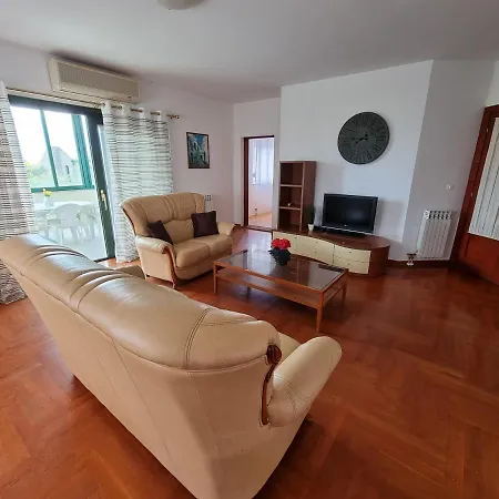 Zadar, The Florens - Near The With The New Pool & Garden, Bbq And Kids Playground 扎达尔