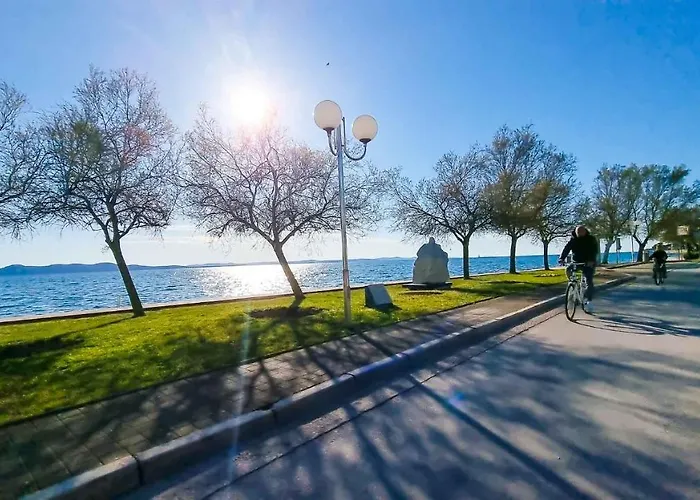 Appartement Zadar, The Florens - Near The With The New Pool & Garden, Bbq And Kids Playground Zadar