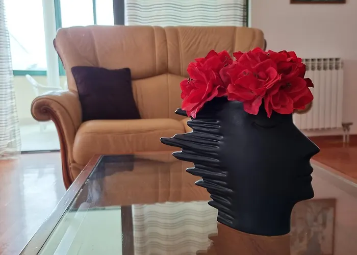 Zadar, The Florens - Near The With The New Pool & Garden, Bbq And Kids Playground Appartement Zadar